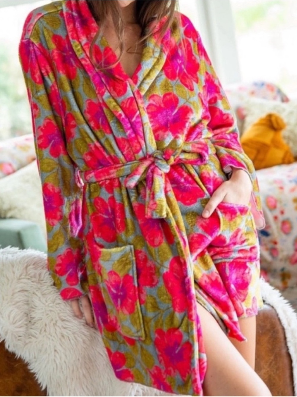 Natural Life Plush Floral Cozy Fuzzy Fleece Belted Robe - Medium